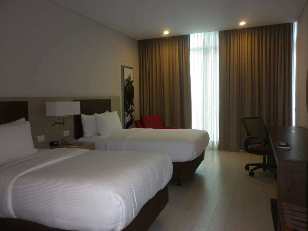 Hilton Garden Inn Barranquilla Μπαρρανκίγια Δωμάτιο φωτογραφία
